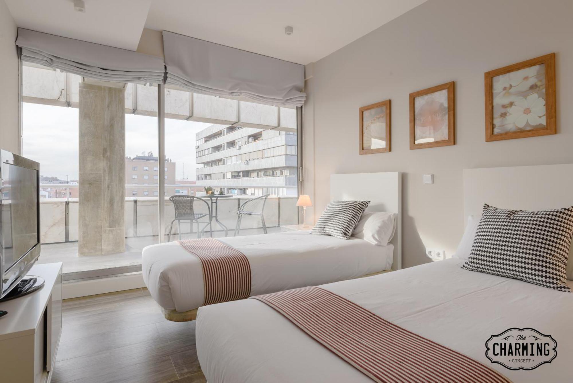 Апартаменты Charming Eurobuilding 2 Terrace Exclusive - Plaza De Parking Мадрид Экстерьер фото